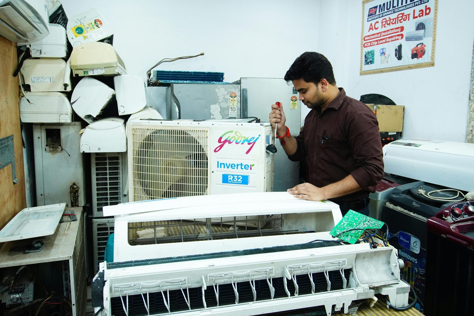 How Do AC Repair Services Improve Indoor Air Quality?